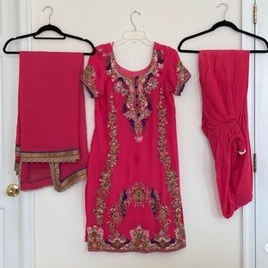 Punjabi style salwar kameez (suit)